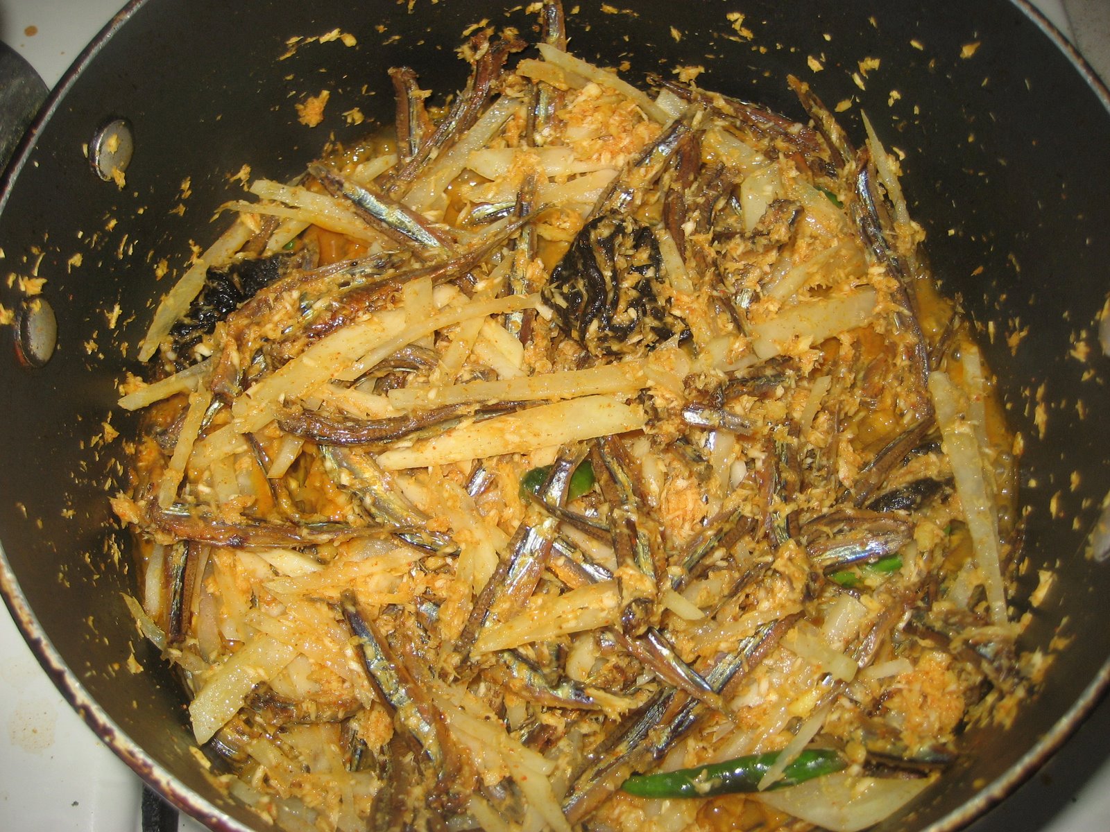 Dry fish curry Dry fish curry picture